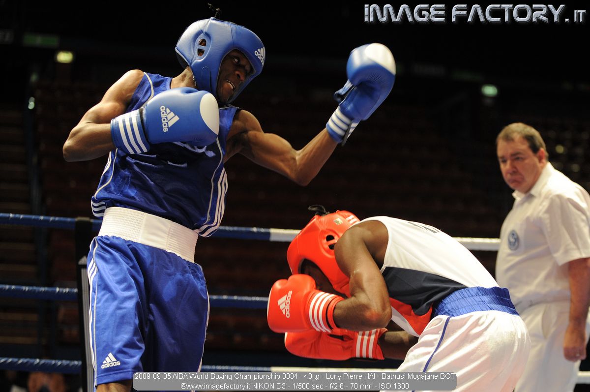 2009-09-05 AIBA World Boxing Championship 0334 - 48kg - Lony Pierre HAI - Bathusi Mogajane BOT